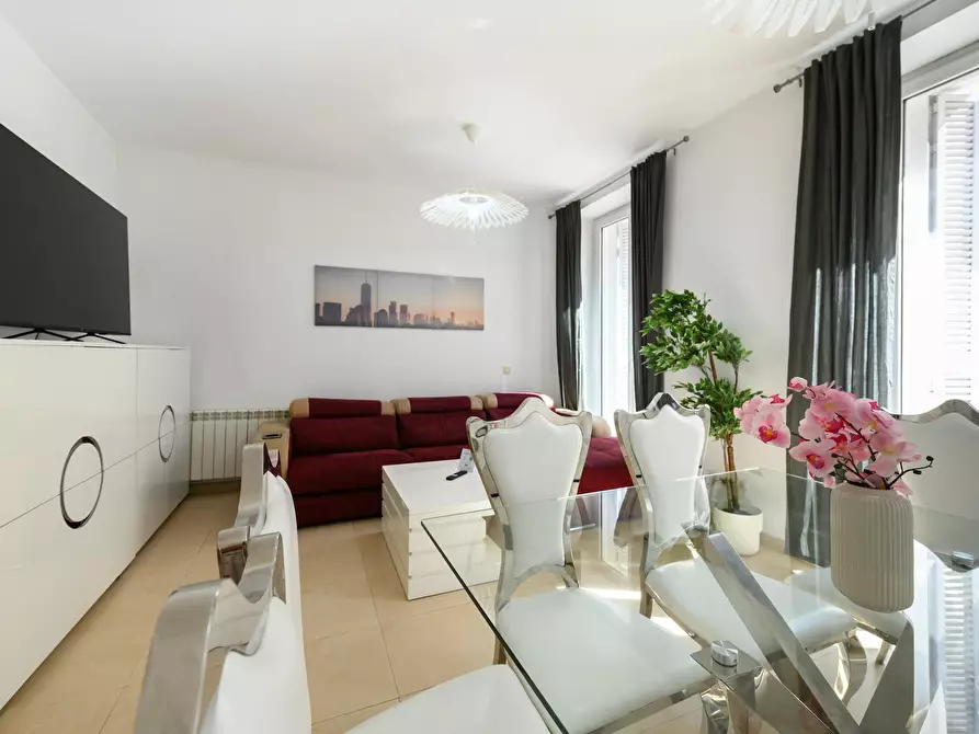 Immagine 9 di Appartamento in affitto  in Calle de las Infantas a Madrid