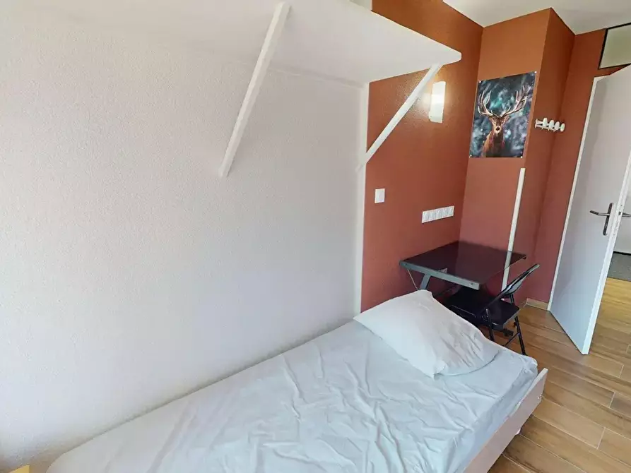 Immagine 2 di Camera in affitto  in Allée des Terreaux a Gaillard