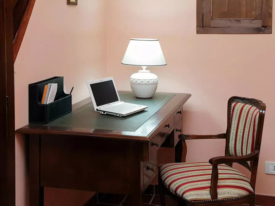 Immagine 6 di Camera in affitto  in Via Licio Quinzio Cincinnato a Roma