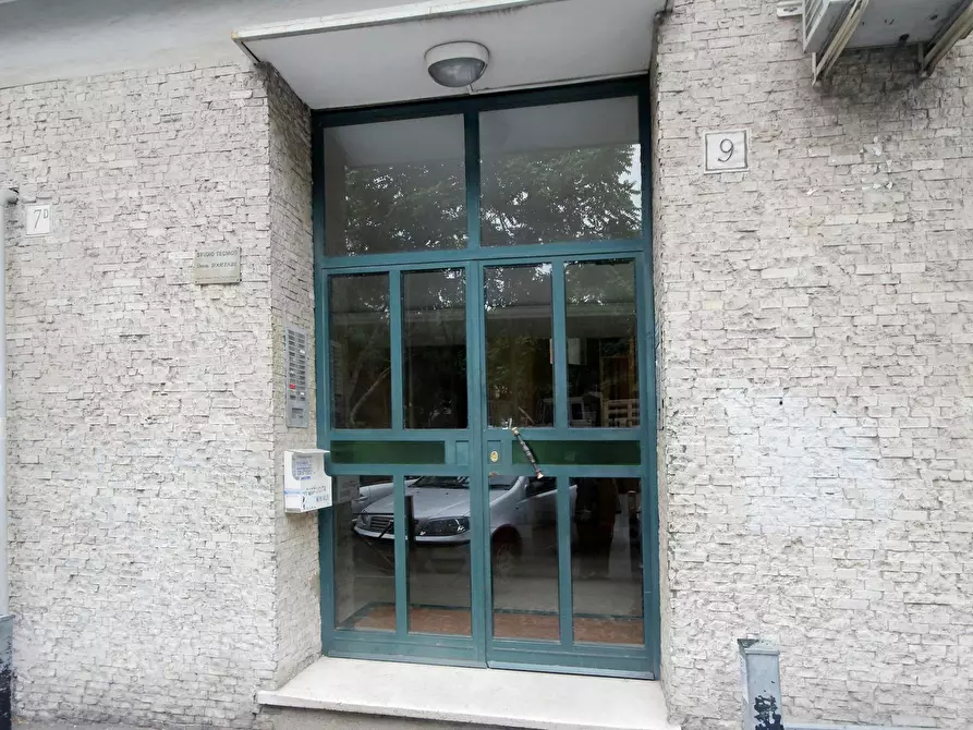 Immagine 9 di Camera in affitto  in Via Licio Quinzio Cincinnato a Roma