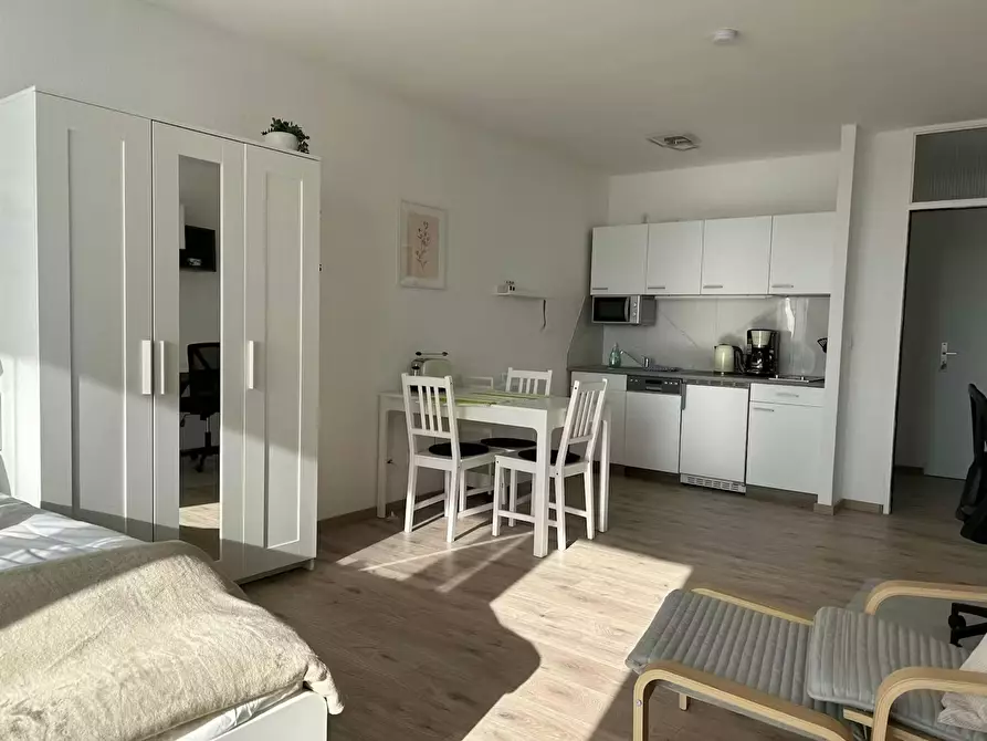 Immagine 2 di Appartamento in affitto  in Birminghamstraße a Frankfurt am Main