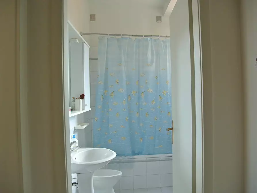 Immagine 10 di Camera in affitto  in Via Savonarola a Padova