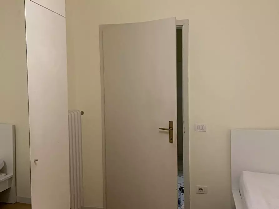 Immagine 8 di Camera in affitto  in Via Savonarola a Padova