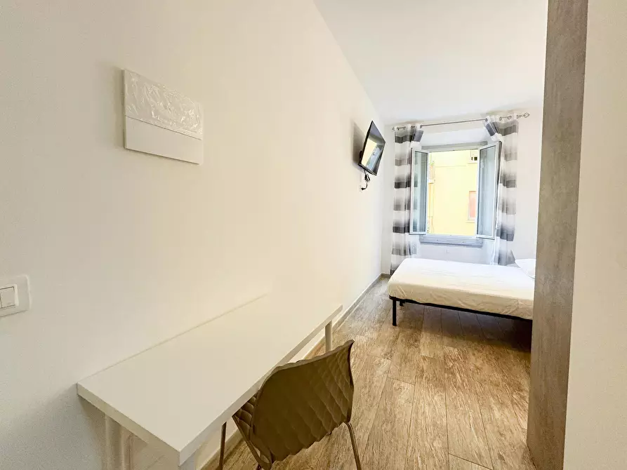 Immagine 5 di Camera in affitto  in Via del Ponte all'Asse a Firenze