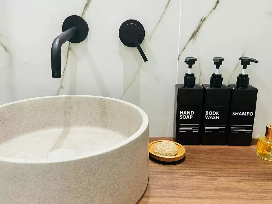 Immagine 7 di Camera in affitto  in Viale Giuseppe Raffaele Pastore a Salerno