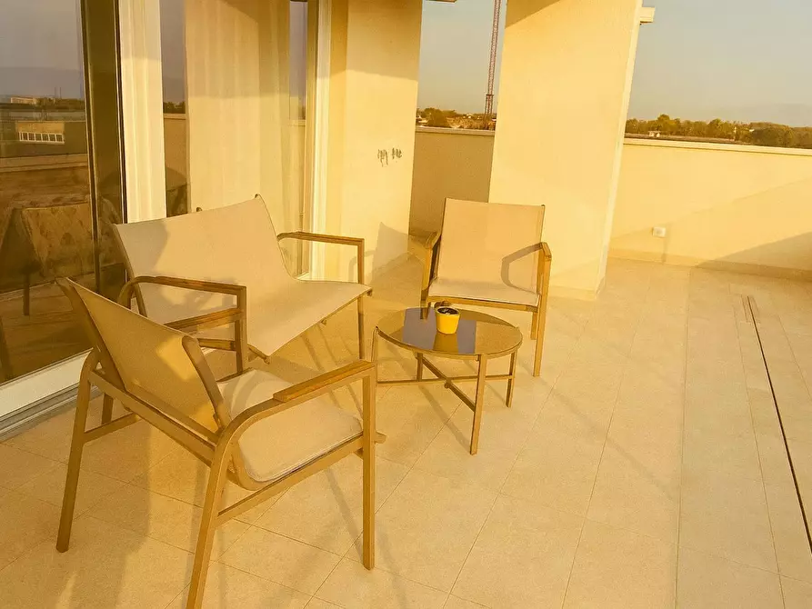 Immagine 6 di Camera in affitto  in Viale Giuseppe Raffaele Pastore a Salerno