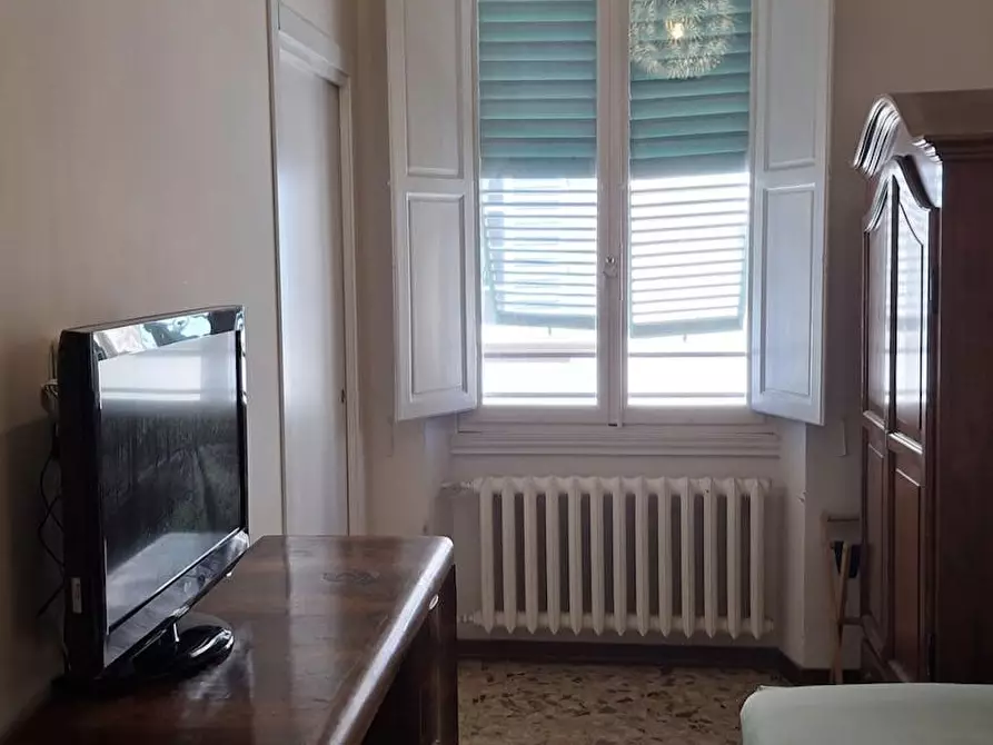 Immagine 8 di Camera in affitto  in Via di Santa Lucia a Firenze
