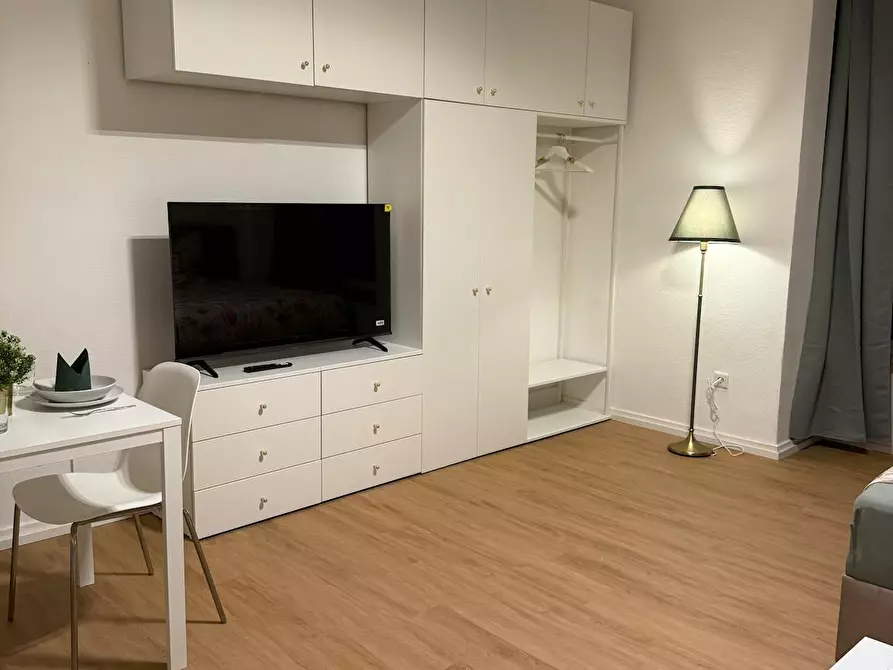 Immagine 4 di Appartamento in affitto  in Bahnstraße a Düsseldorf