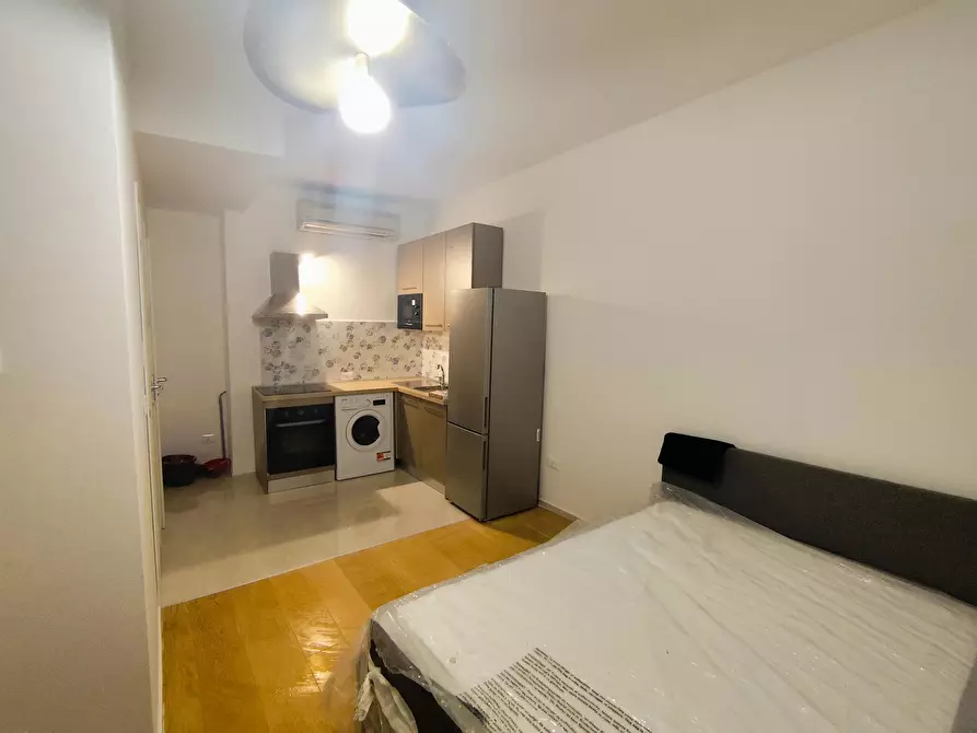 Immagine 10 di Appartamento in affitto  in Via Ugo Bassi a Bologna