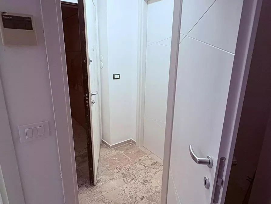 Immagine 2 di Appartamento in affitto  in Via Ugo Bassi a Bologna