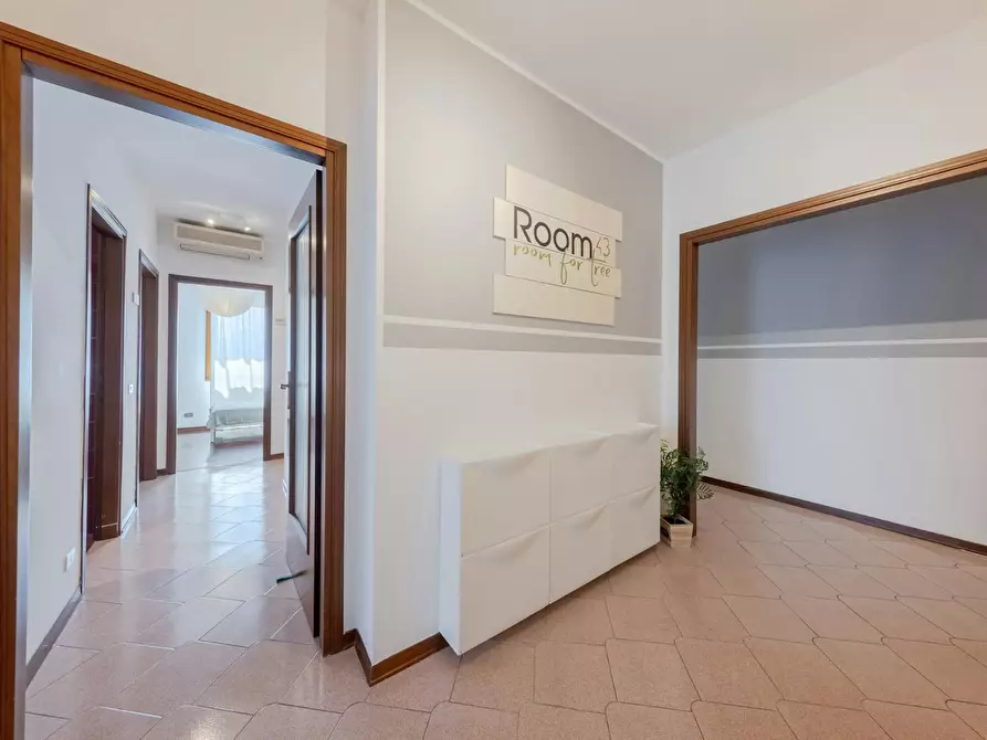 Immagine 10 di Camera in affitto  in Via Urbino a Padova