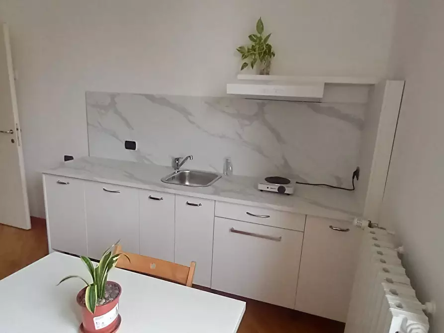 Immagine 4 di Appartamento in affitto  in Via Padova a Milano
