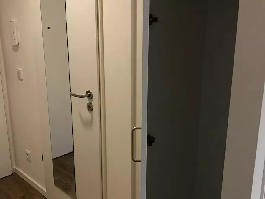 Immagine 5 di Appartamento in affitto  in Constanze-Hallgarten-Straße a München