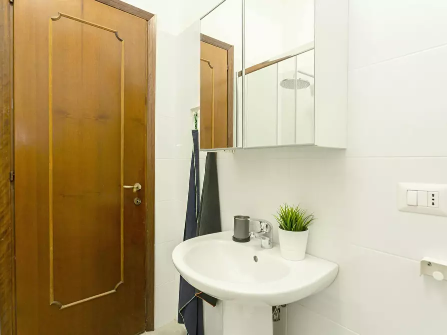 Immagine 10 di Camera in affitto  in Via Fanfulla da Lodi a Milano