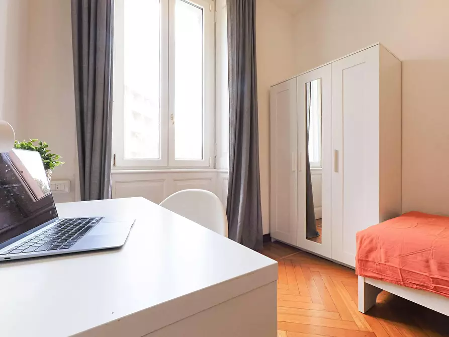 Immagine 3 di Camera in affitto  in Via Giulio e Corrado Venini a Milano