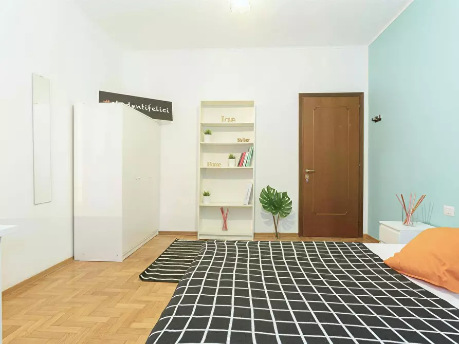 Immagine 1 di Camera in affitto  in Via Fanfulla da Lodi a Milano