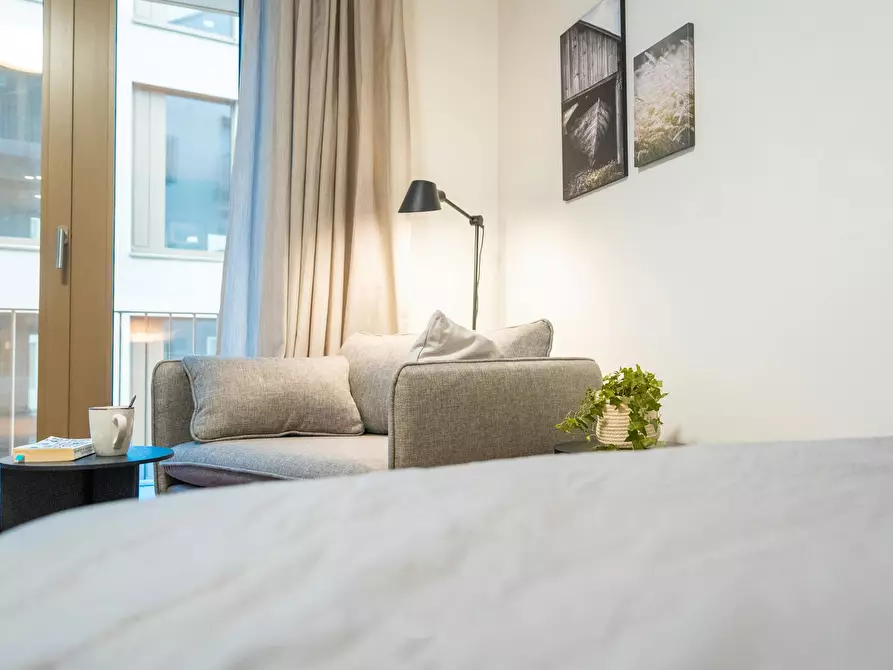 Immagine 9 di Appartamento in affitto  in Lenore-Volz-Straße a Stuttgart Bad Cannstatt