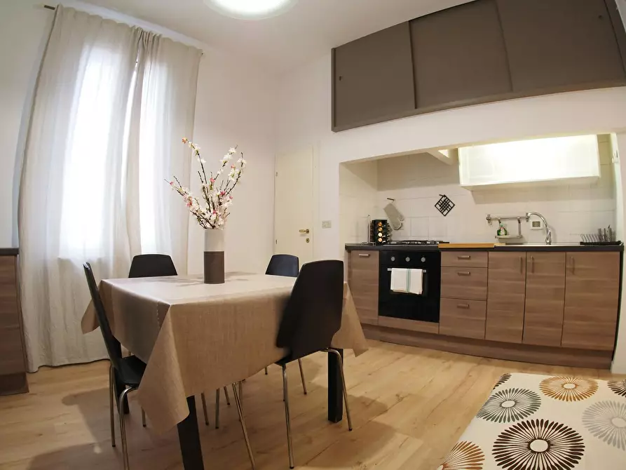 Immagine 2 di Appartamento in affitto  in Via Giuseppe Bentivogli a Bologna