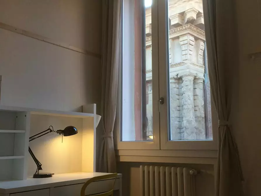 Immagine 4 di Camera in affitto  in Via San Vitale a Bologna