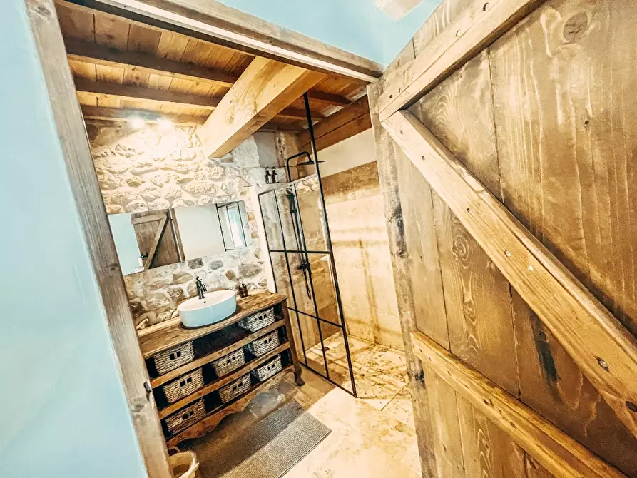 Immagine 8 di Casa indipendente in affitto  in Chemin de Font-Couverte a Saint-Victor-des-Oules