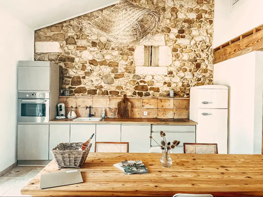 Immagine 1 di Casa indipendente in affitto  in Chemin de Font-Couverte a Saint-Victor-des-Oules