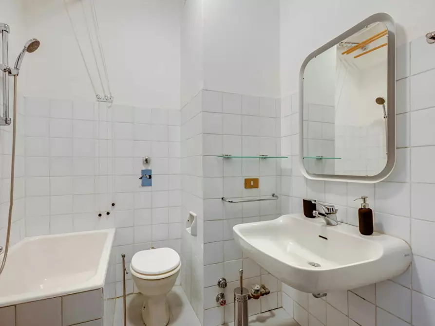 Immagine 5 di Camera in affitto  in Via Privata Mauro Rota a Milano