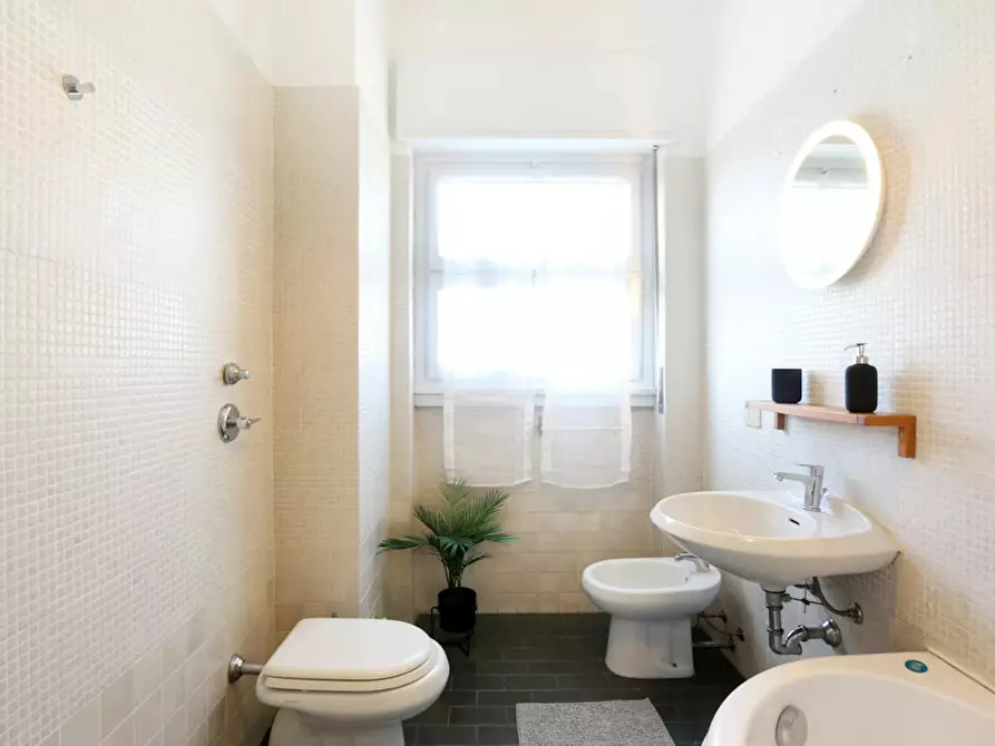 Immagine 6 di Camera in affitto  in Viale Tibaldi a Milano