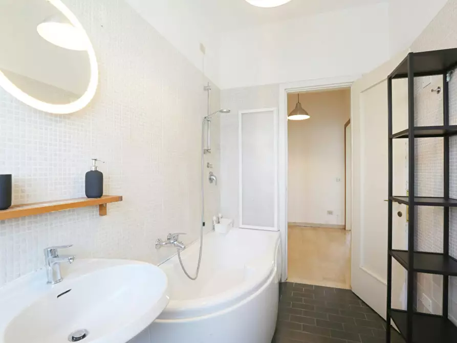 Immagine 8 di Camera in affitto  in Viale Tibaldi a Milano