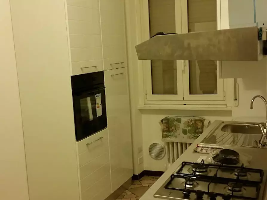 Immagine 10 di Camera in affitto  in Via Privata Ebro a Milano