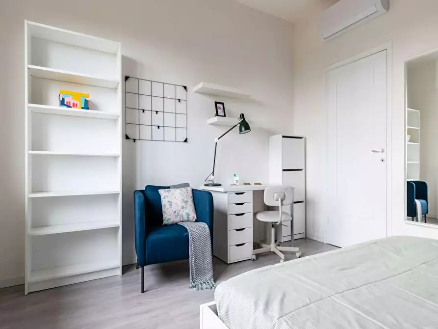 Immagine 9 di Camera in affitto  in Viale Zara a Milano