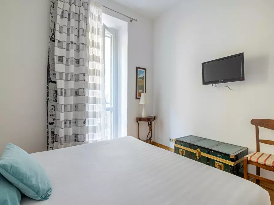 Immagine 4 di Casa indipendente in affitto  in Via degli Ombrellari a Roma