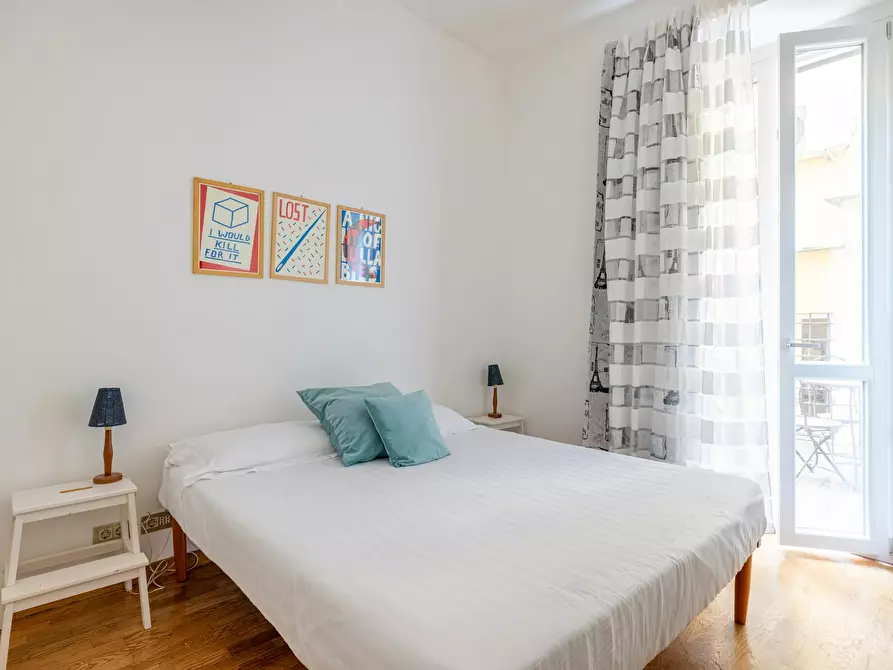 Immagine 1 di Casa indipendente in affitto  in Via degli Ombrellari a Roma