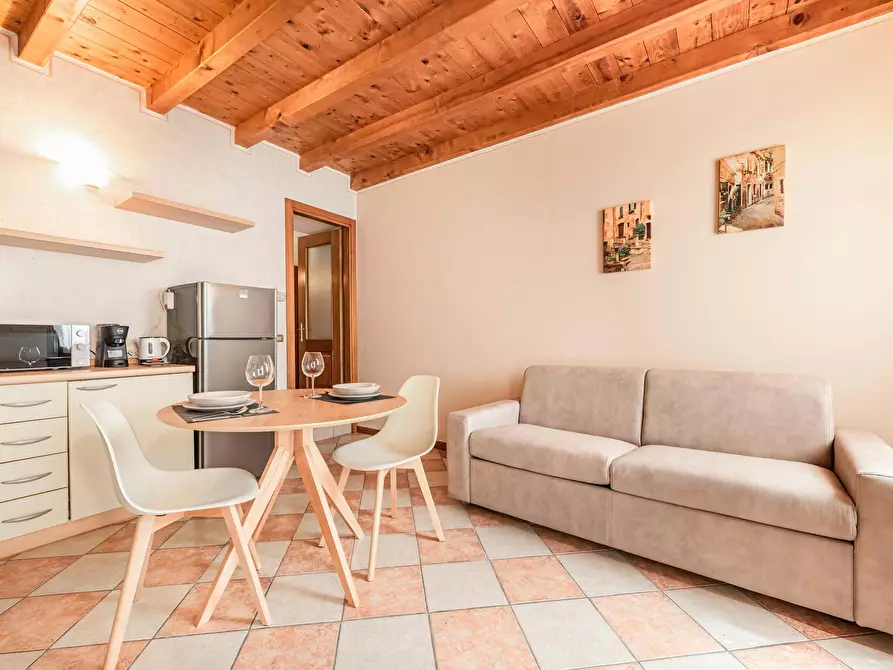 Immagine 3 di Appartamento in affitto  in Vicolo Porta Vescovo a Verona