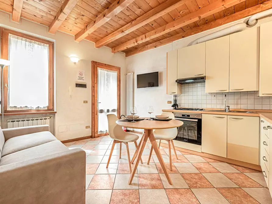 Immagine 2 di Appartamento in affitto  in Vicolo Porta Vescovo a Verona