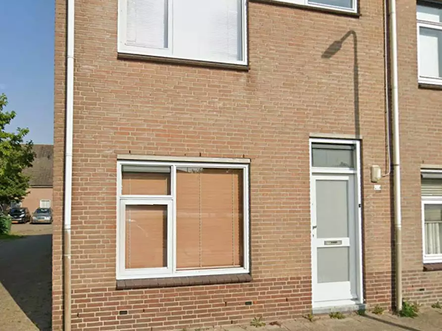 Immagine 1 di Casa indipendente in affitto  in Buitenwatersloot a Delft