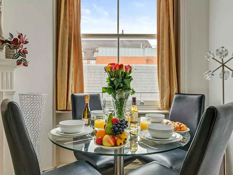 Immagine 2 di Appartamento in affitto  in Great Peter Street a 