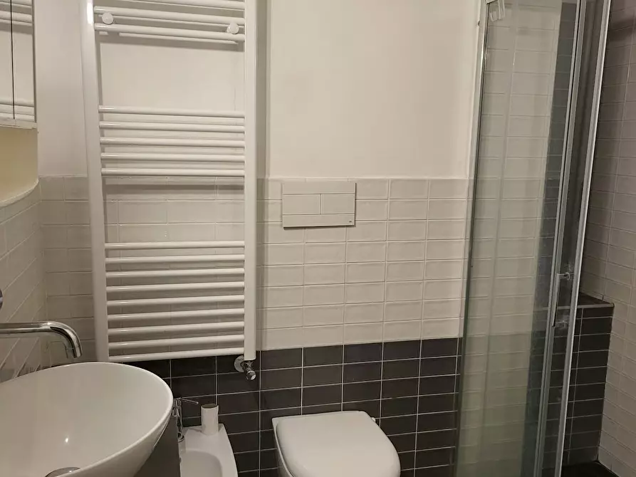 Immagine 6 di Camera condivisa in affitto  in Corso Giulio Cesare a Torino