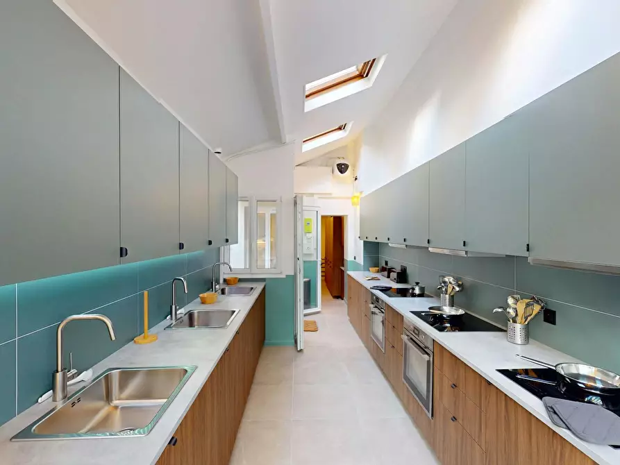 Immagine 3 di Camera in affitto  in Rue des Dames a Paris 17