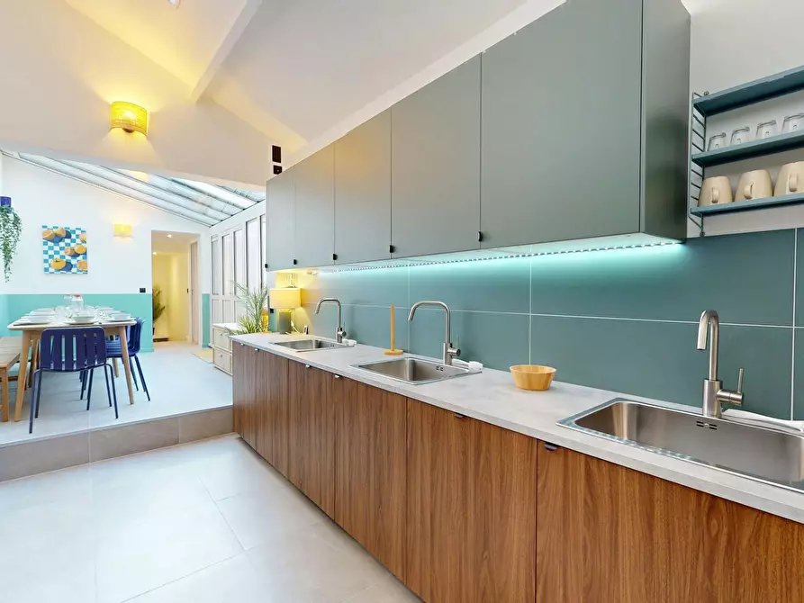 Immagine 1 di Camera in affitto  in Rue des Dames a Paris 17