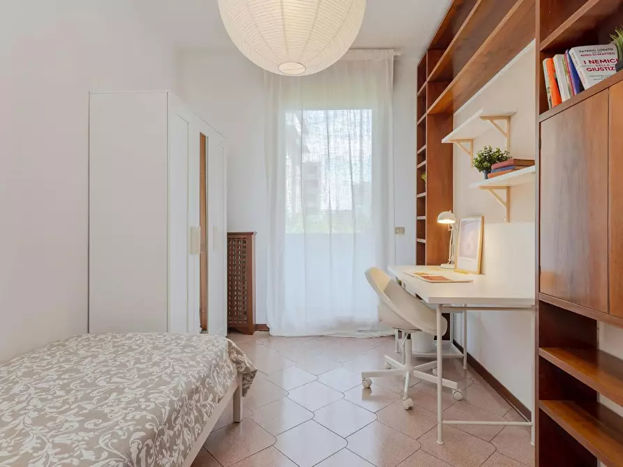 Immagine 1 di Camera in affitto  in Via Urbino a Padova