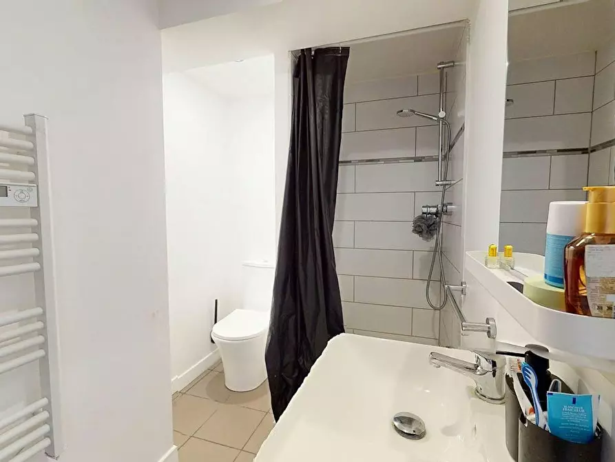 Immagine 8 di Camera in affitto  in Boulevard Montesquieu a Roubaix