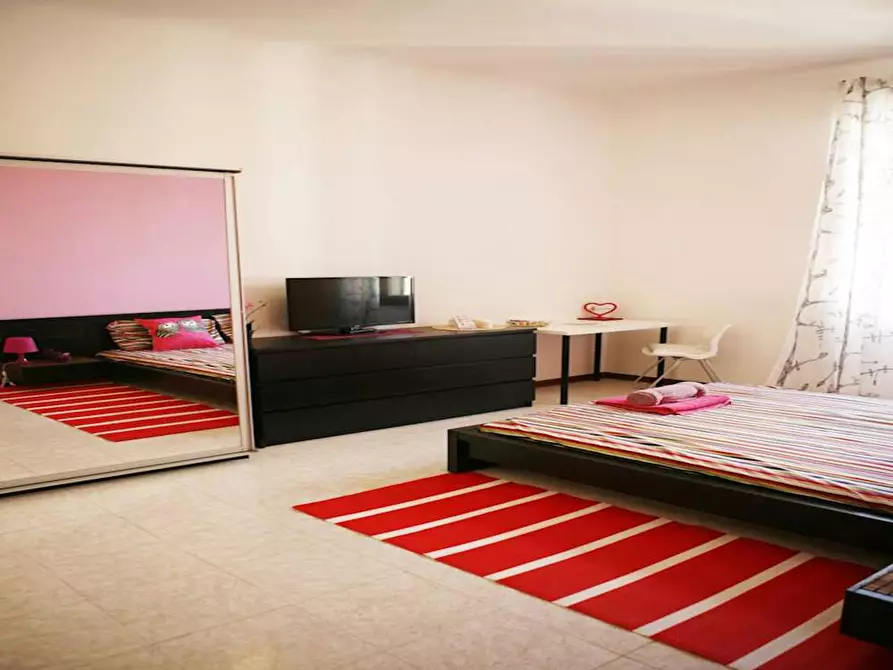 Immagine 8 di Camera in affitto  in Via Bartolomeo Eustachi a Milano