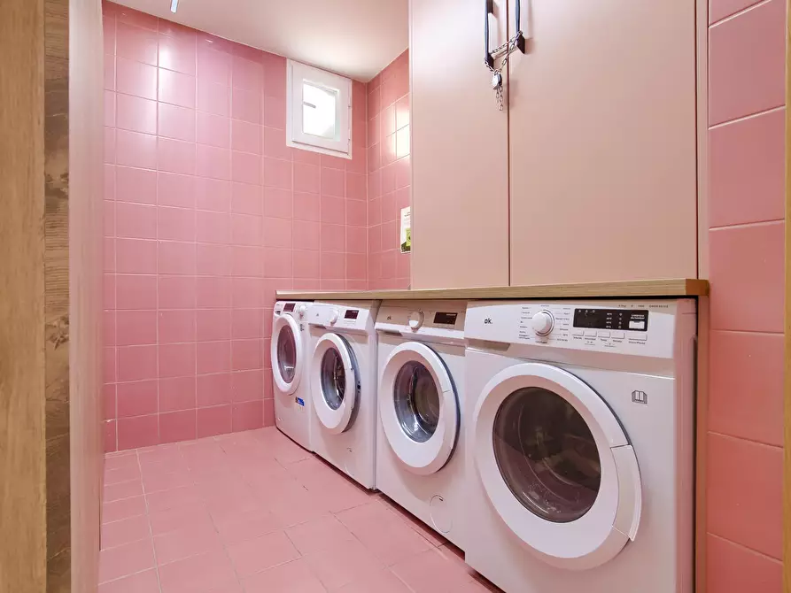 Immagine 6 di Camera in affitto  in Calle Porthos a Madrid