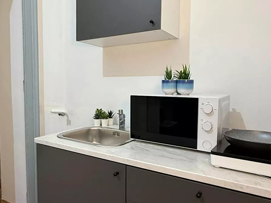 Immagine 8 di Camera in affitto  in Via Carlo Castelnuovo delle Lanze a Torino