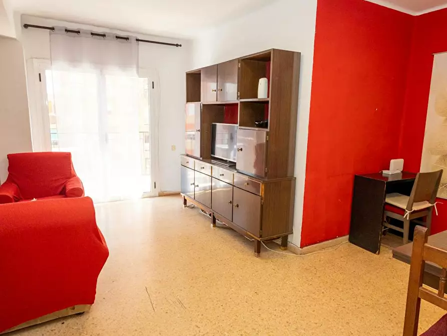 Immagine 7 di Camera in affitto  in Plaça del Cedre a Valencia