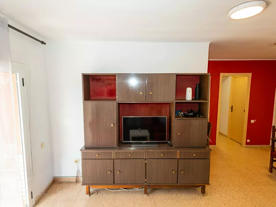 Immagine 10 di Camera in affitto  in Plaça del Cedre a Valencia