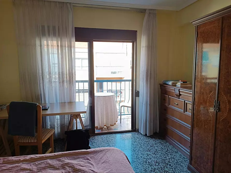 Immagine 1 di Appartamento in affitto  in Carrer dels Sants Just i Pastor a Valencia