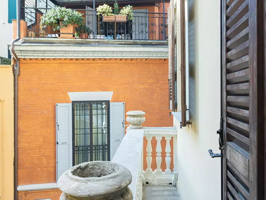 Immagine 10 di Camera in affitto  in Via del Carro a Bologna