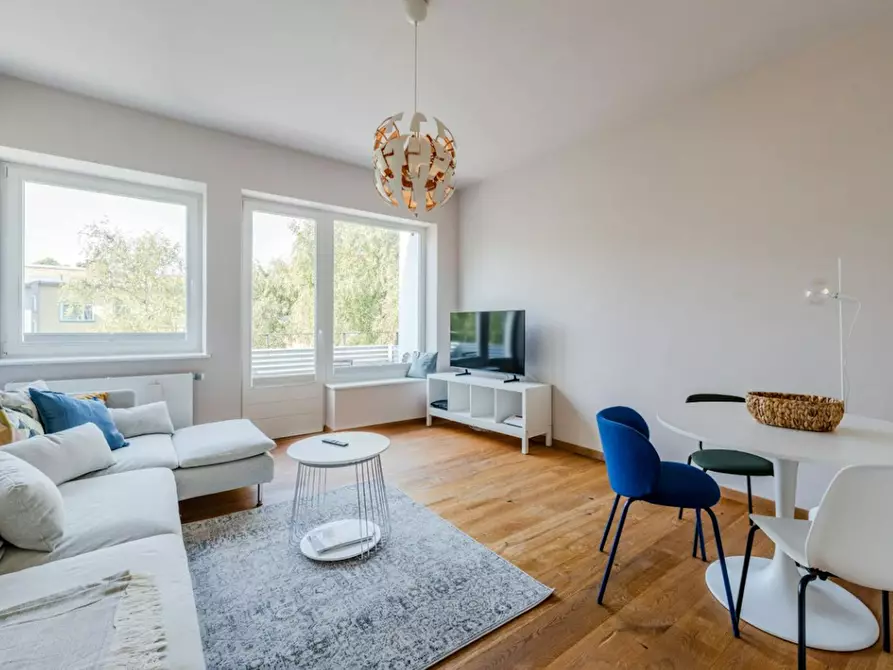 Immagine 4 di Appartamento in affitto  in Heilmannring a Berlin