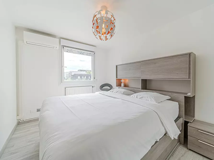 Immagine 9 di Appartamento in affitto  in Rue Frédéric Mistral a Villeurbanne